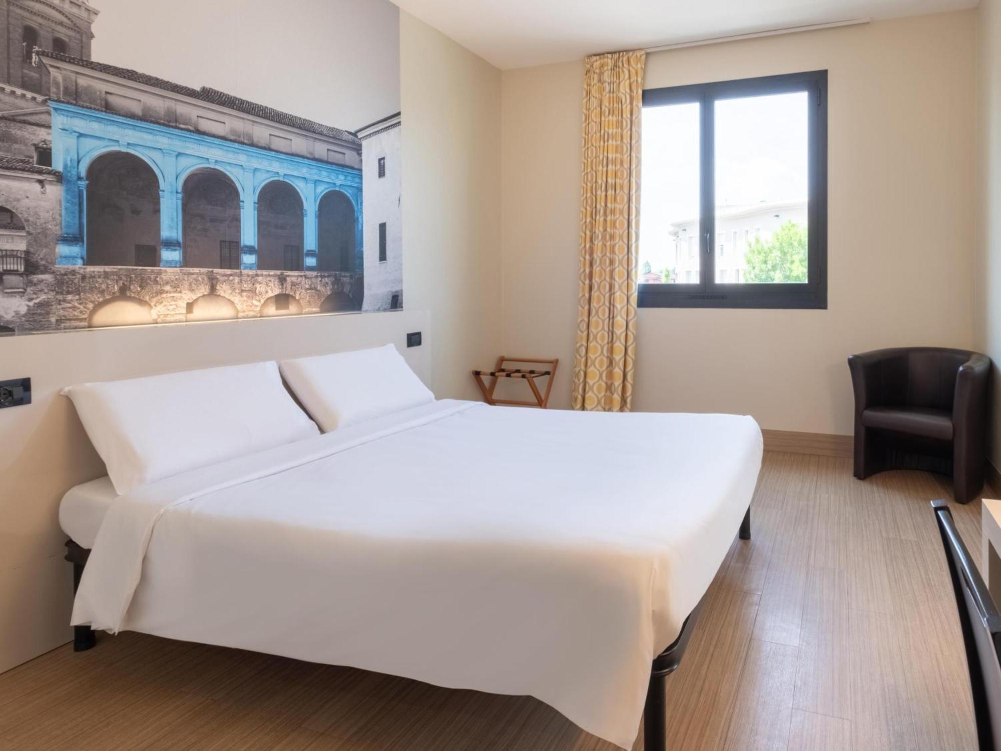 B&B Hotel Mantova San Giorgio di Mantova Bagian luar foto